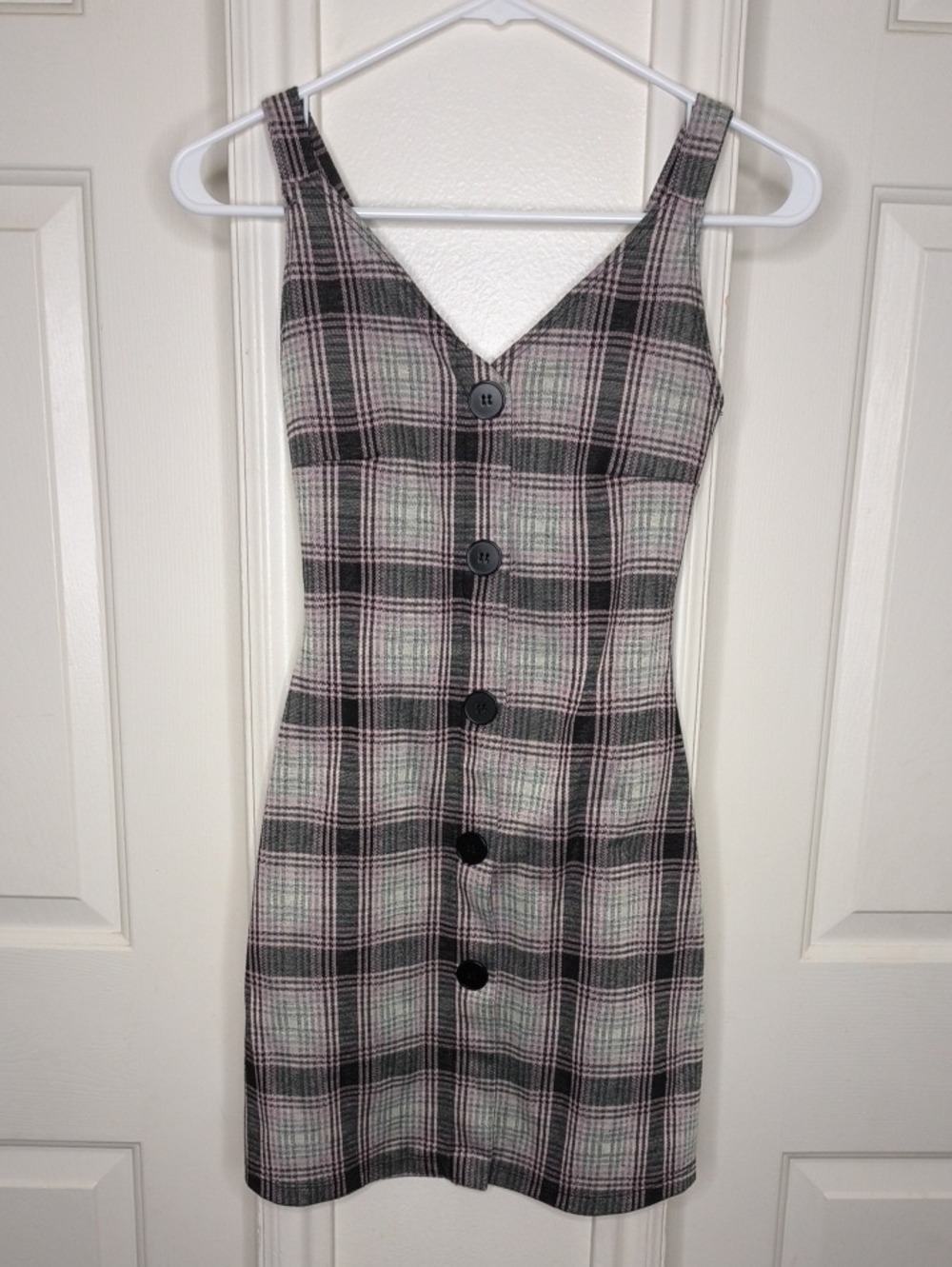 Youth Popular Basics Plaid Button-Front Dress in Black and Pink